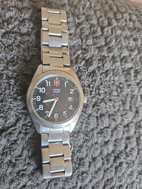 Victorinox Swiss Army Men's Stainless Steel Watch - Black Dial